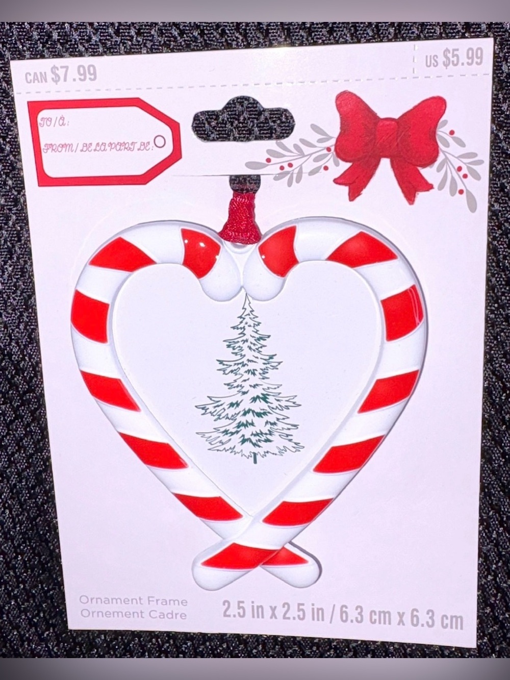 Studio Decor NWT Heart Shape - Peppermint Candy Style Ornament Frame 1 Piece